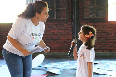 02/04/19 - Dia Mundial do Autismo - APAE Ilha Comprida