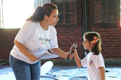 02/04/19 - Dia Mundial do Autismo - APAE Ilha Comprida