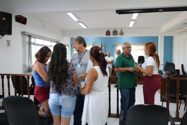 12/04/19 - Reunião com Dirceu Dini e representantes da Prefeitura