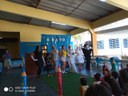 Manhã de autógrafos - Estrelas Literárias, realizado na escola Meu Recanto - 12/12/19. (<a class="download" href="https://www.ilhacomprida.sp.leg.br/institucional/fotos/12-12-19-manha-de-autografos-estrelas-literarias-2019/autografo_estliterarias_12dez19-42-redim.jpg/at_download/image">Download</a>)