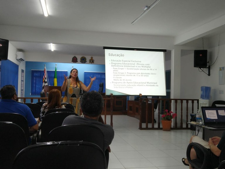 Reunião da Equipe Técnica/Pedagógica/Administrativa da APAE com os Vereadores da CMIC (25/Fev21).