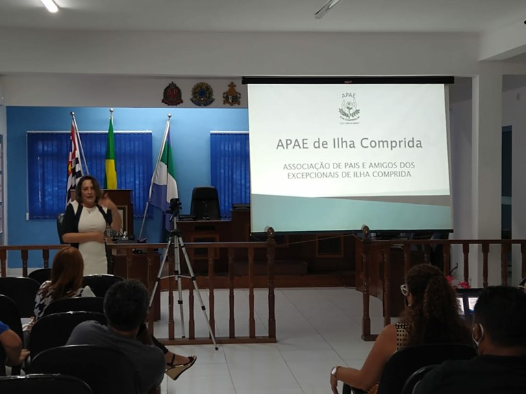 Reunião da Equipe Técnica/Pedagógica/Administrativa da APAE com os Vereadores da CMIC (25/Fev21).
