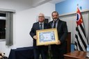 Homenagem prestada pelo Vereador Mozart Silvestre - Título de Cidadão (<a class="download" href="https://www.ilhacomprida.sp.leg.br/institucional/fotos/27-aniversario-da-cidade-2018/homenageados-as/img_0944-27niver_ilha.jpg/at_download/image">Download</a>)