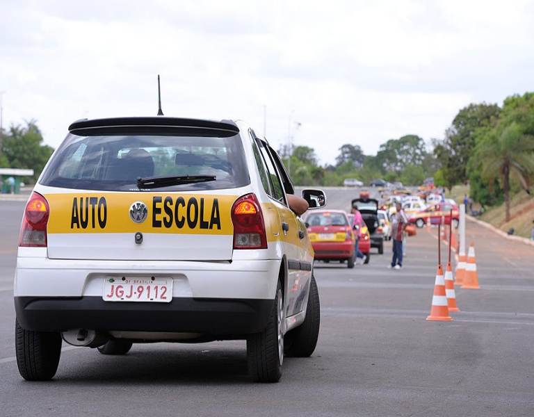 Detran.SP: 15 mil alunos já avaliaram autoescolas em todo o Estado.