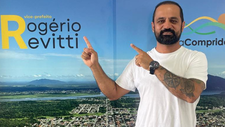 Vice-Prefeito tomará posse hoje às 20h como Prefeito de Ilha Comprida.